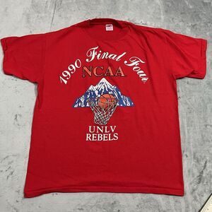 Vintage 1990 UNLV Runnin Rebels NCAA Final‎ Four Mountain T-Shirt Size Medium M